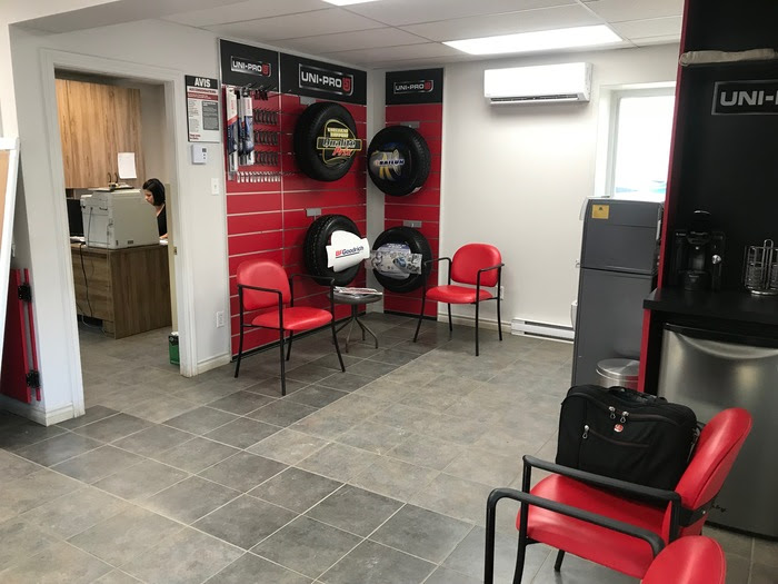 Parebrise à SaintDenisdeBrompton VitrXpert vitres d'autos