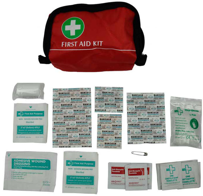 DELUXE FIRST AID KIT 33 / 70 PIECE CAR MOTORIST HOLIDAY CAMPING HIKING