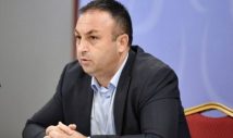 Zëvendësoi Ballën, kush është ministri i ri i Brendshëm, Ervin Hoxha