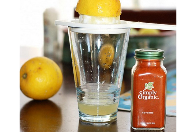 Secret Detox Drink Recipe: Cleanse And Rejuvinate - Dr. Axe Morning Detox Using Lemon, Cayenne Pepper And Apple Cider Vinegar