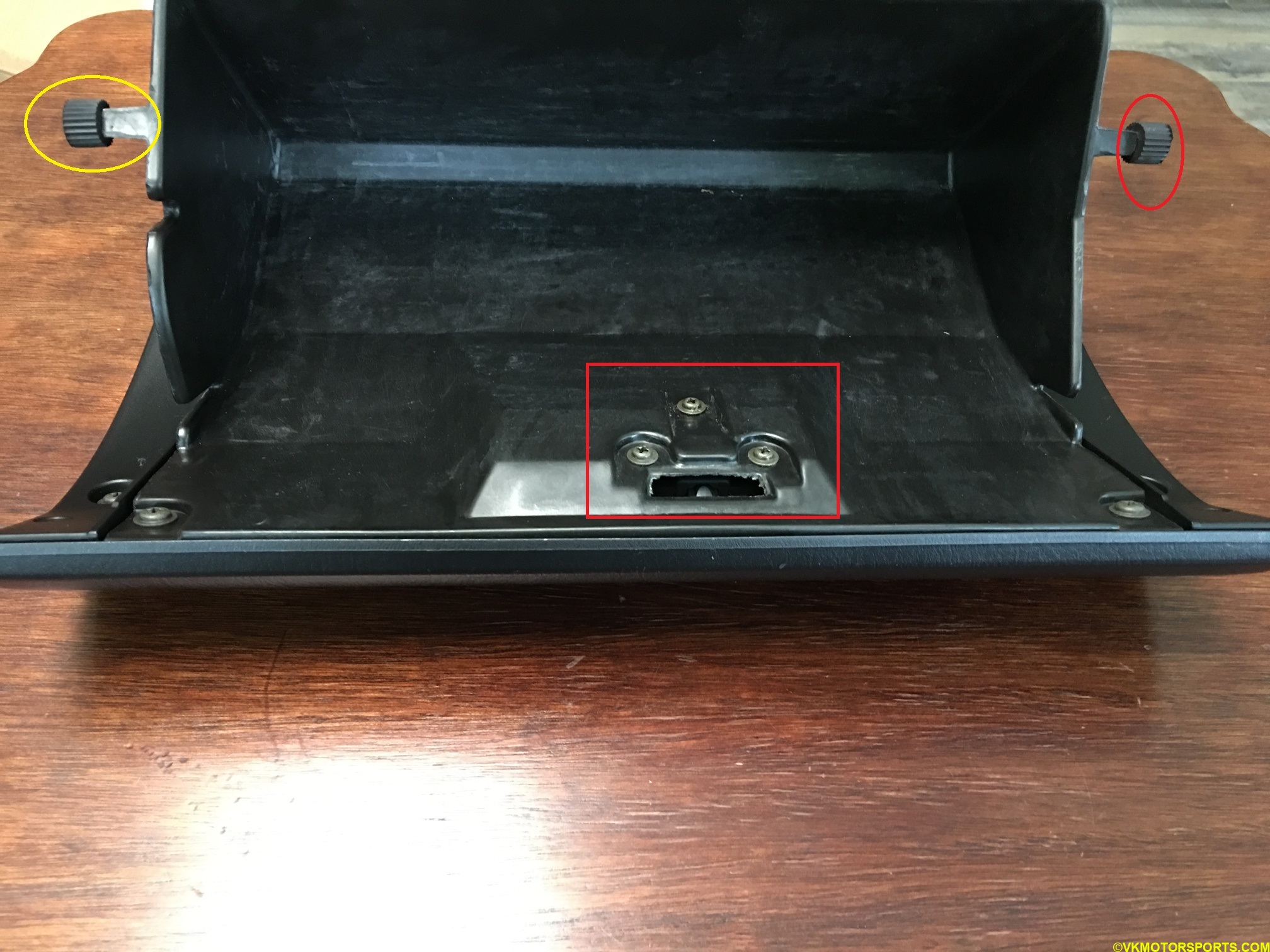 Replacing the Glove box