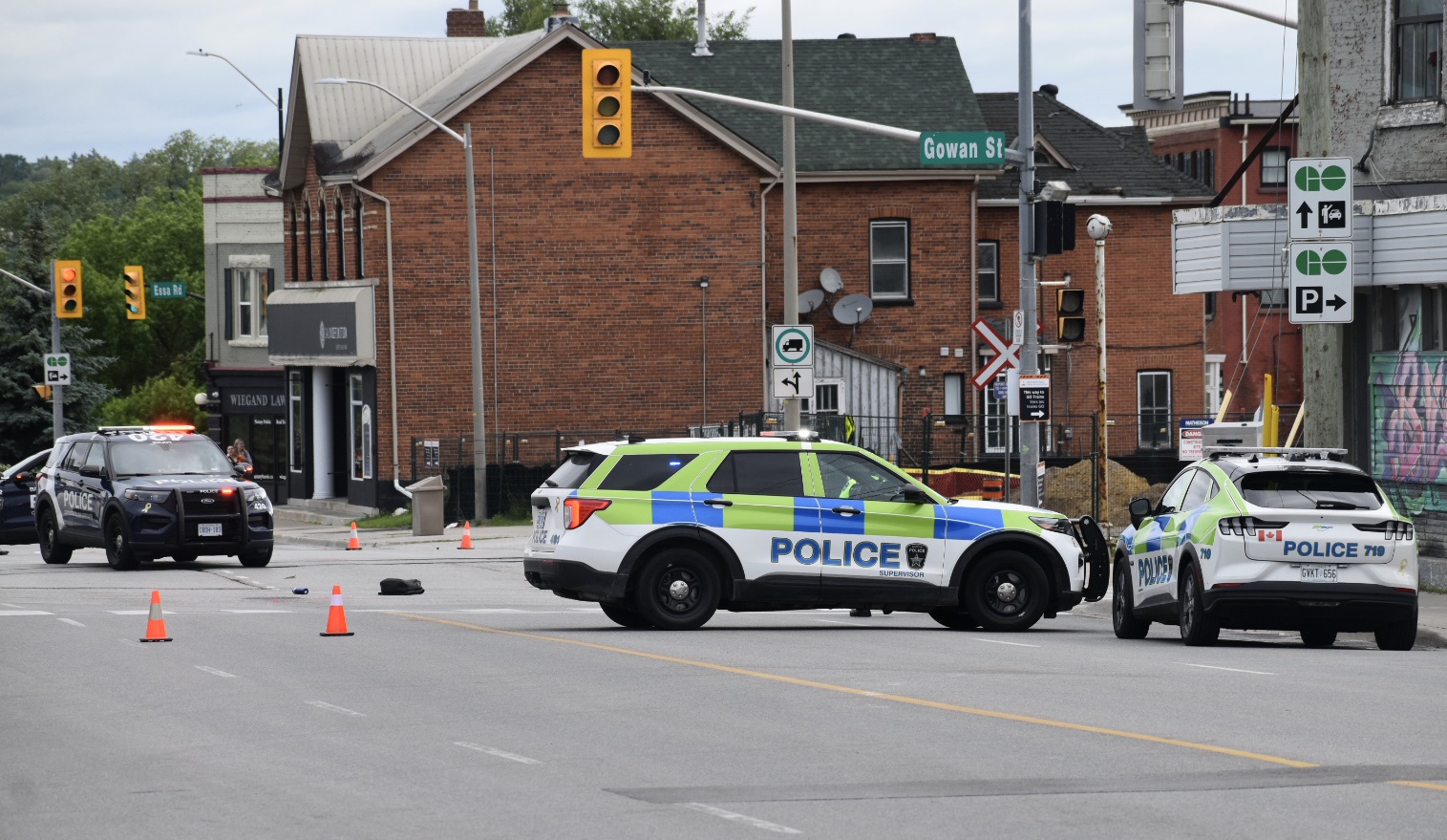 Pedestrian struck at Essa Road, Gowan Street Barrie News