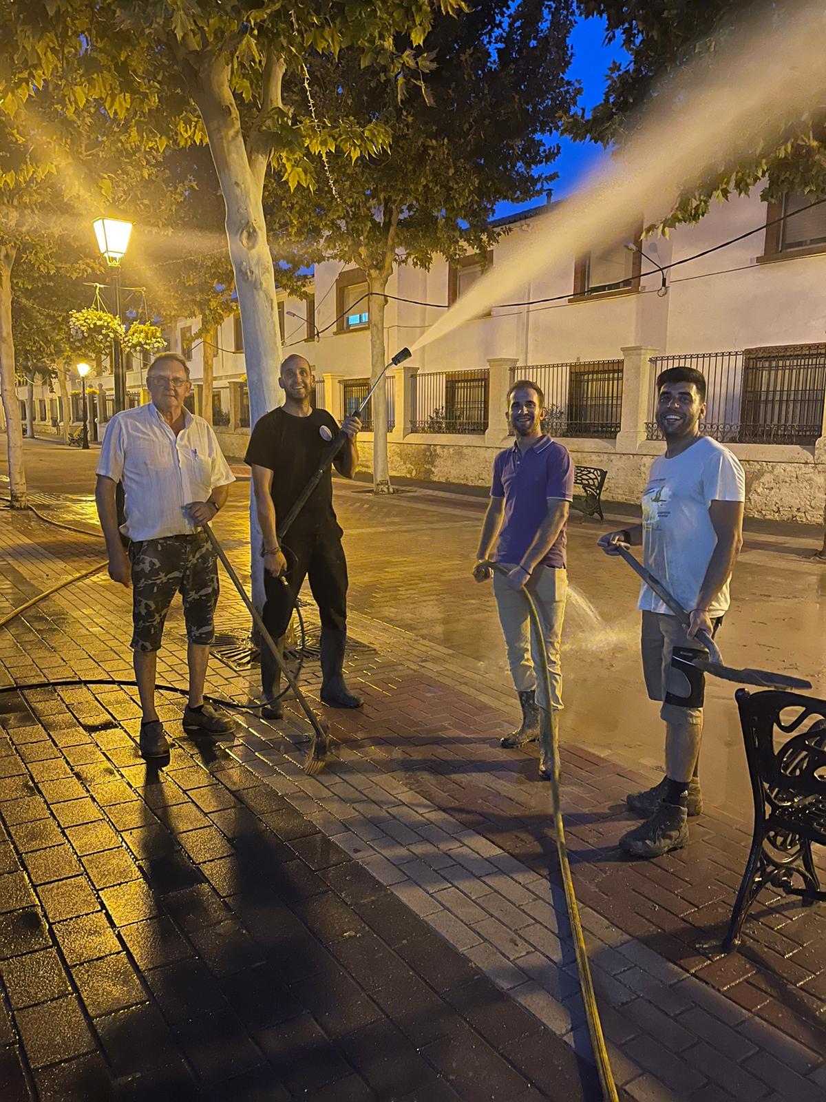 Rescates, negocios devastados y nuevas oportunidades historias que