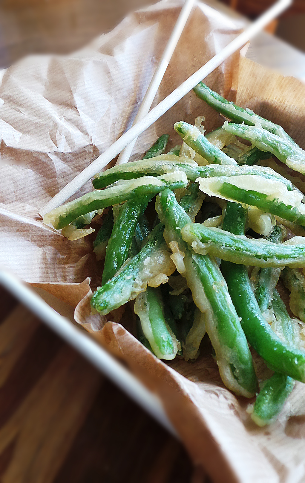 Tempura Green Beans w. Dipping Sauce