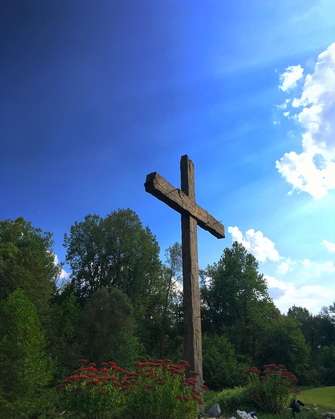 The Cross at The Camp on a beautiful fall day. #VoiceMinistries #VoiceMinistriesCamp #thecross