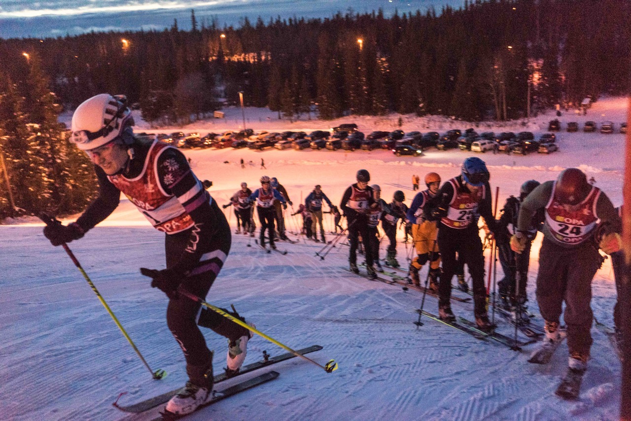A Beginner’s Guide to Skimo Racing Voile
