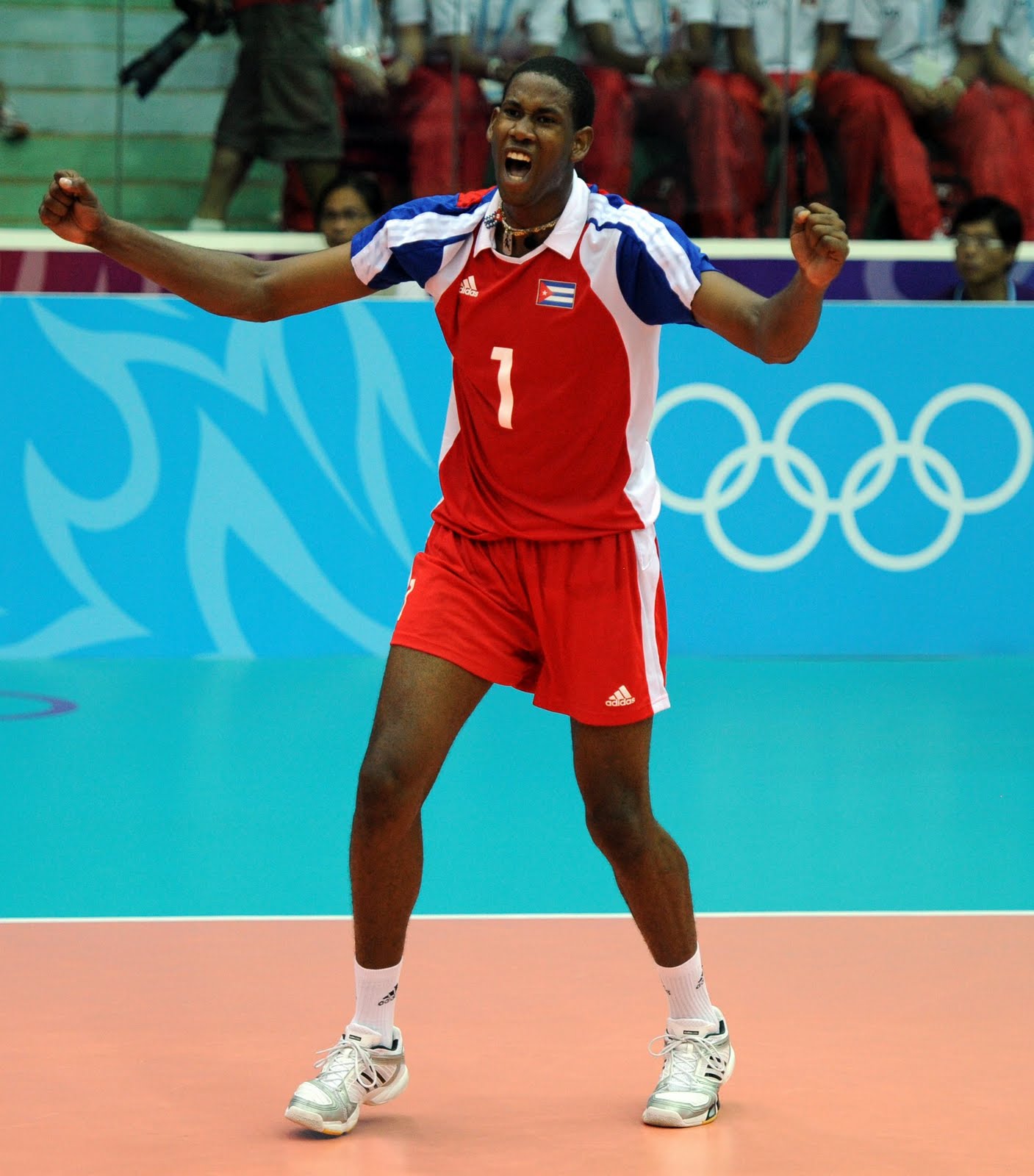 cuban volleyball league wilfredo leon kenia carcases