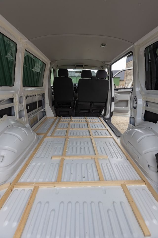 L&rsquo;Armaflex : isoler son van ou son fourgon aménagé - Voyage en roue libre