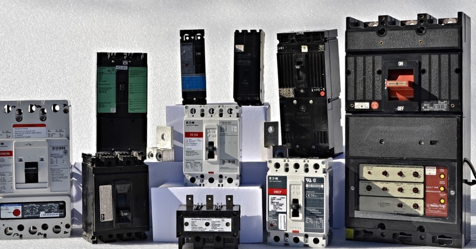 Circuit Breakers | New and Used - Voyten Electric