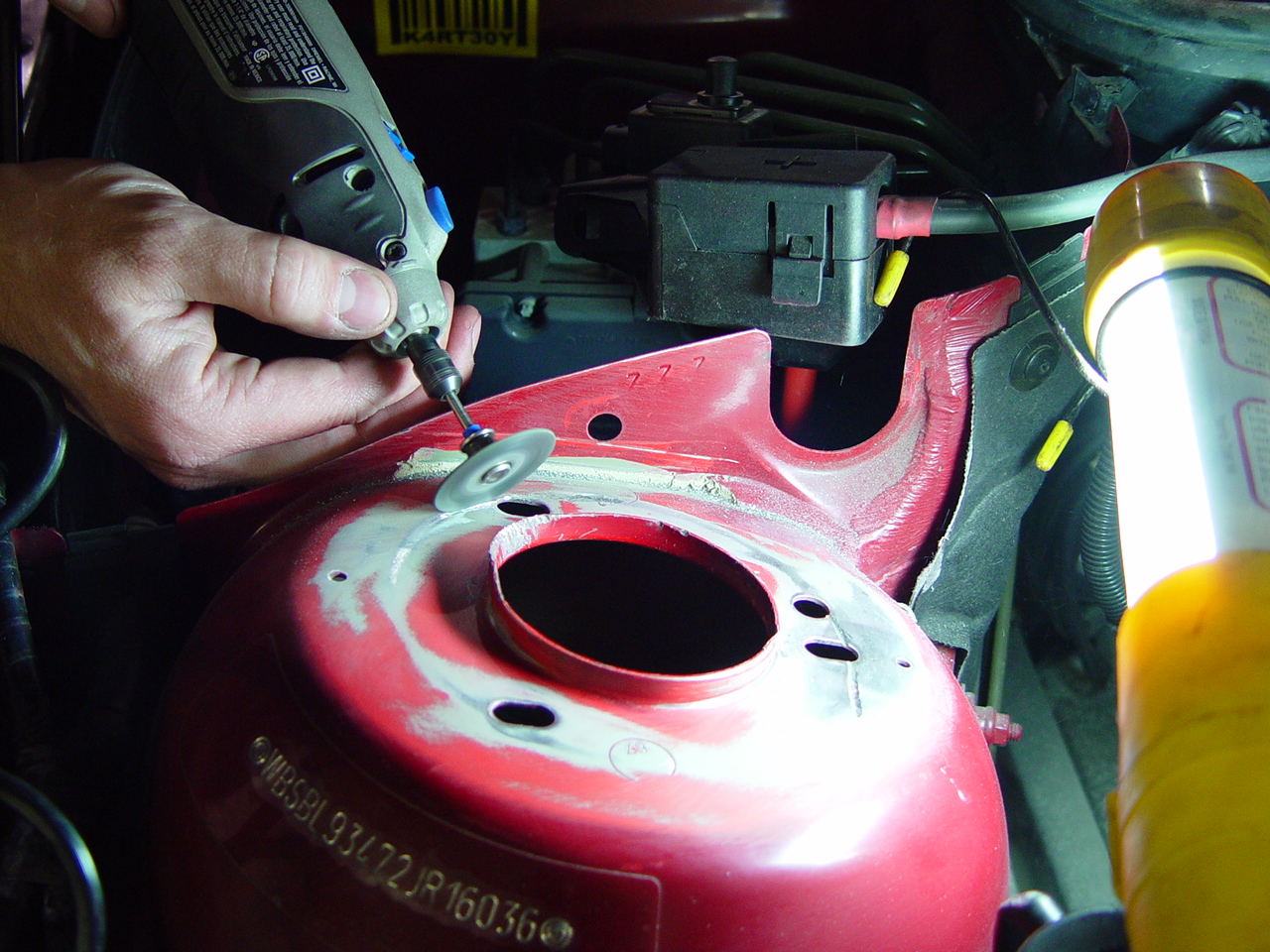 theCARhack Front Strut Tower Fatigue on BMWs