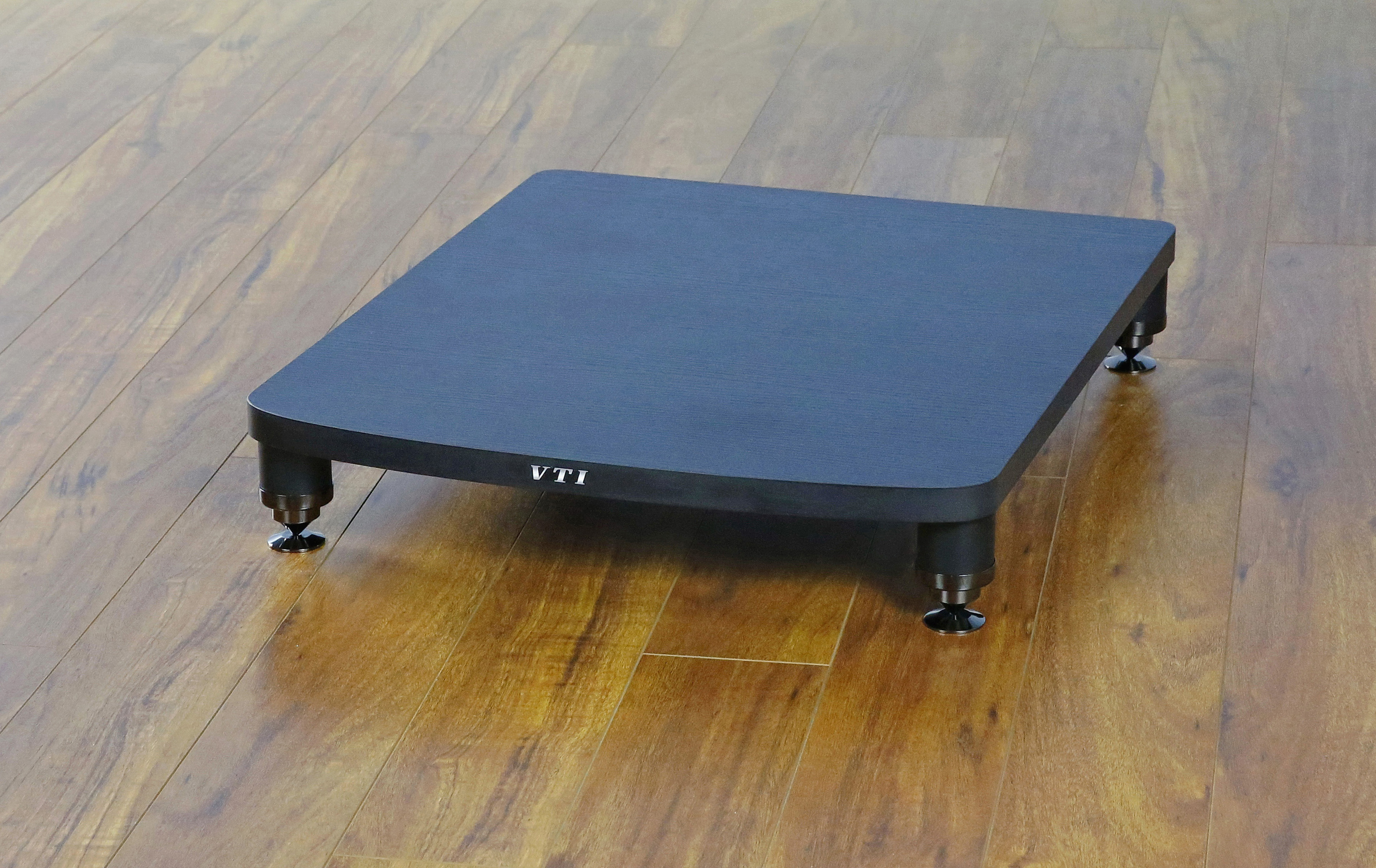 34000 Professional Audio Amplifier Stand VTI Manufacturing
