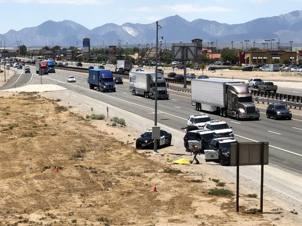 CHP investigating after body found along the I15 freeway in Hesperia