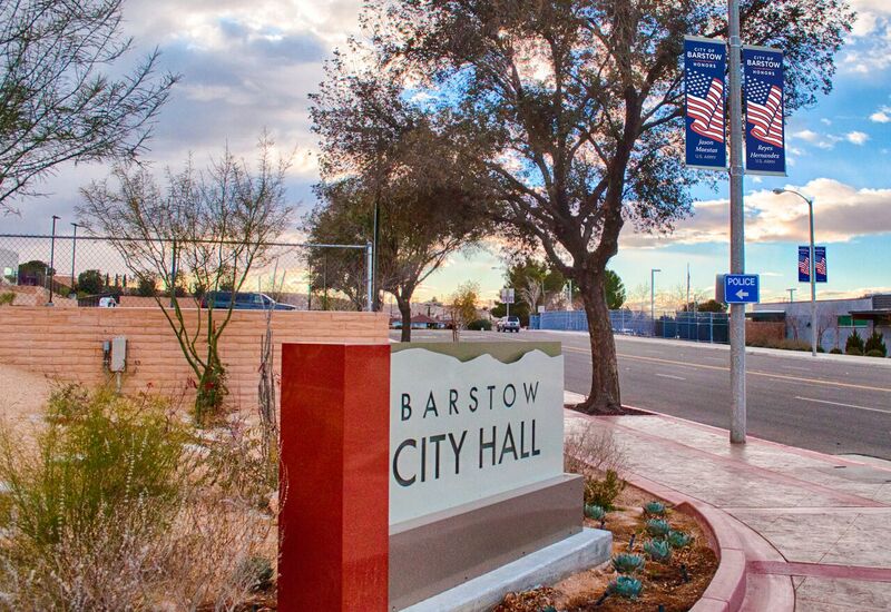Barstow announces 6 PM curfew and declares local emergency