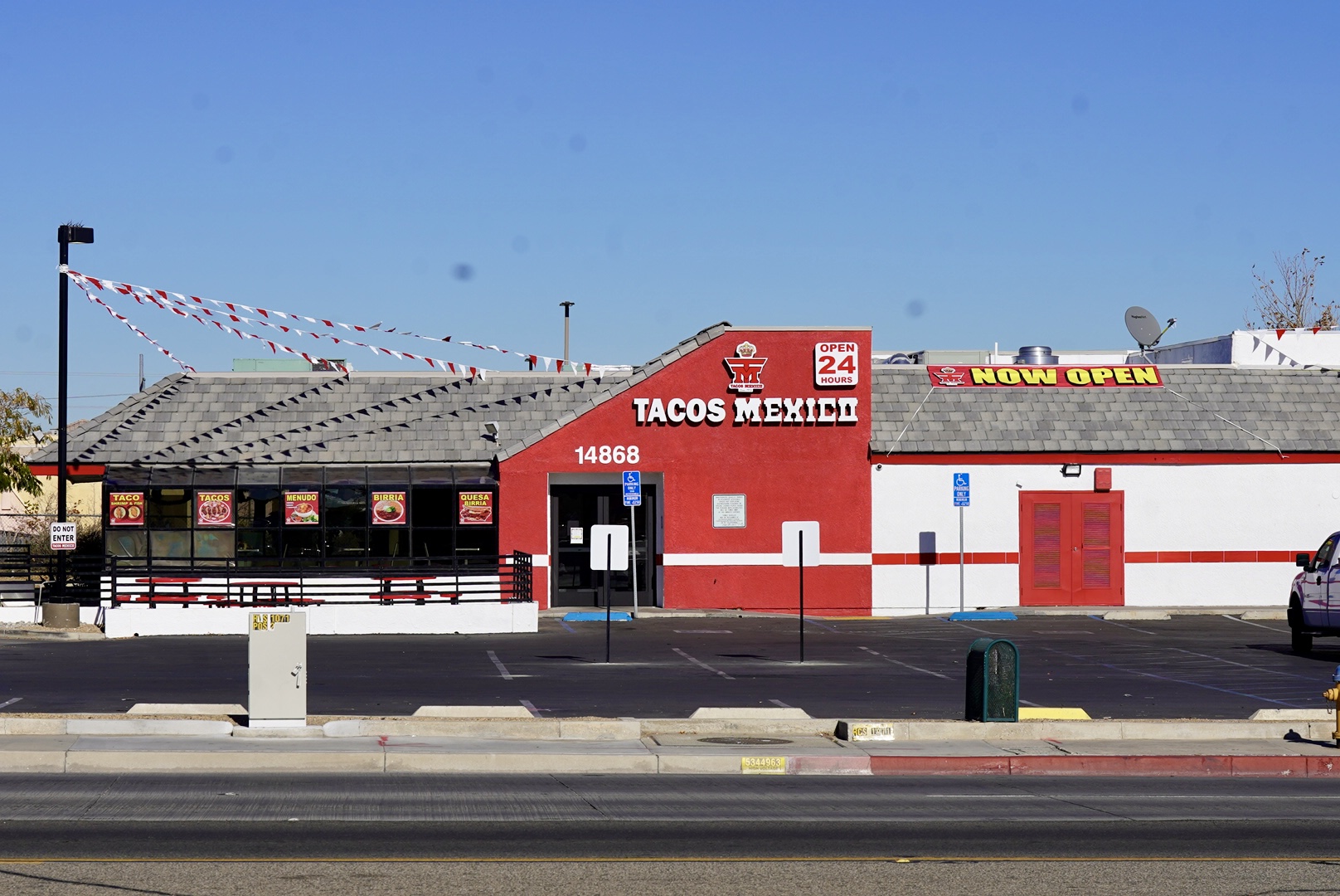 Tacos Mexico Moves into Former Burger King Building in Victorville