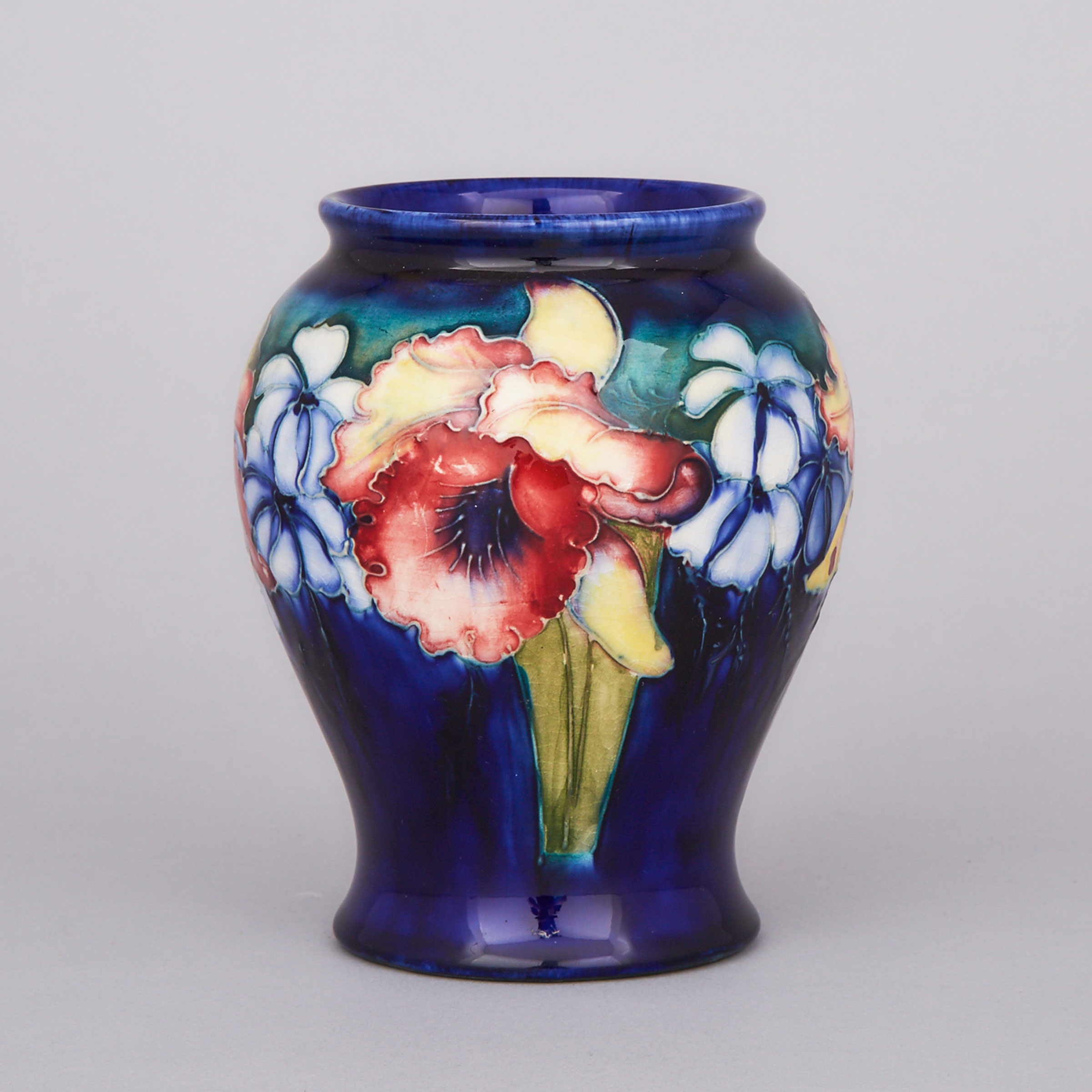 Moorcroft Pottery Auction Begins closing June 14, 2018 AT 200 PM