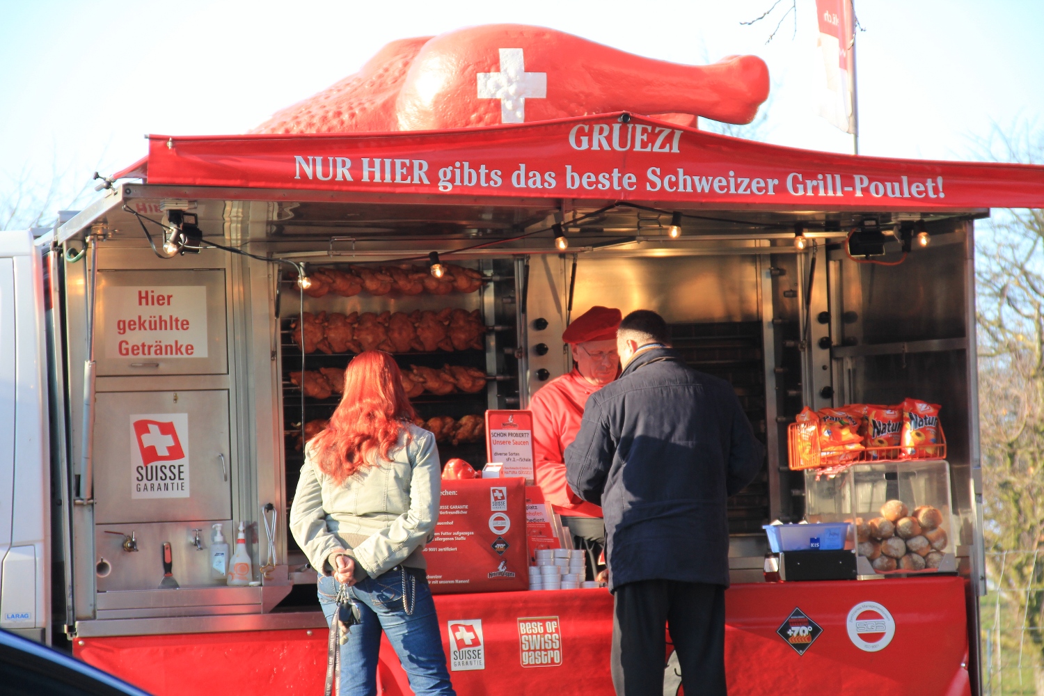 Klicken um die Galerie anzuzeigen