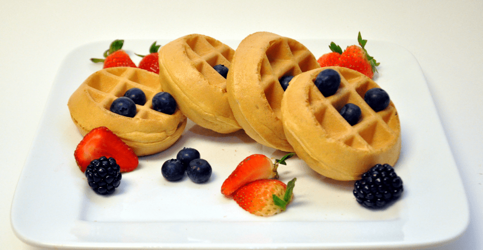 Best Mini Waffle Maker And Buying Guide