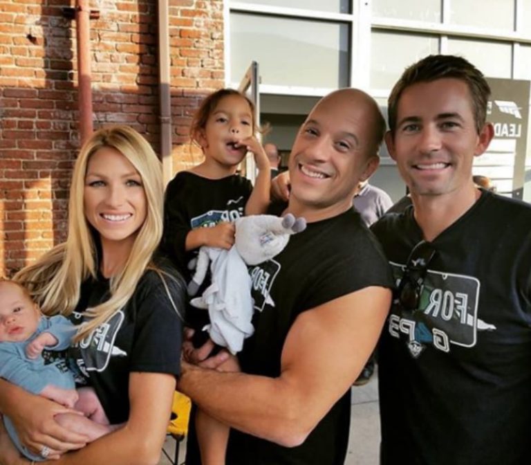 Caleb Walker Wiki, Age, Height, Wife, Kids, Family, Net Worth, Bio(026)