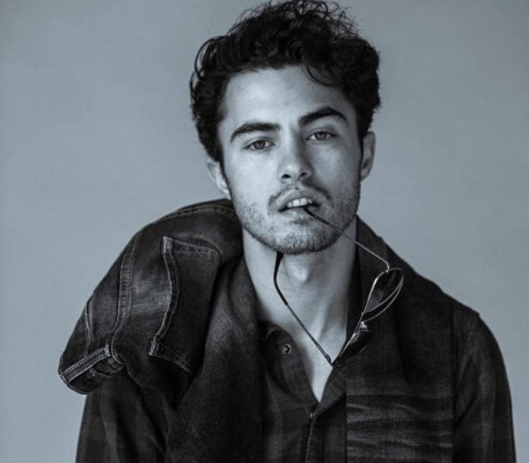 Darren Wiki, Bio, Height, Net Worth, Girlfriend, Family