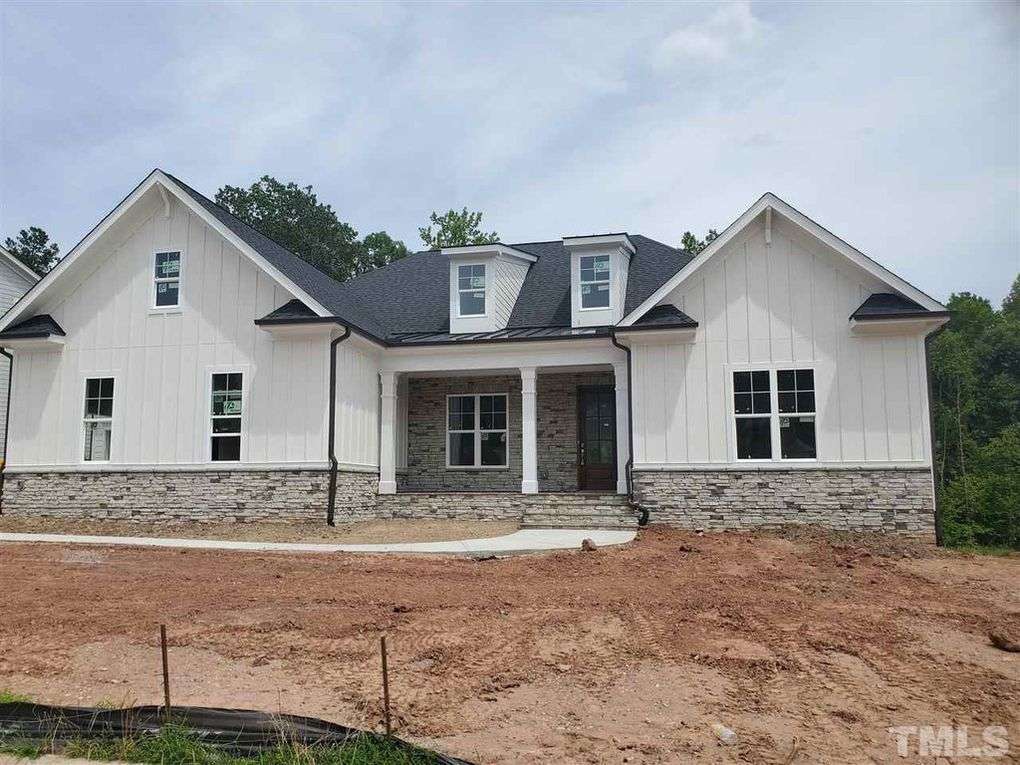 3052 Colmar Manor Drive Lives Like a Ranch Walker DesignBuild