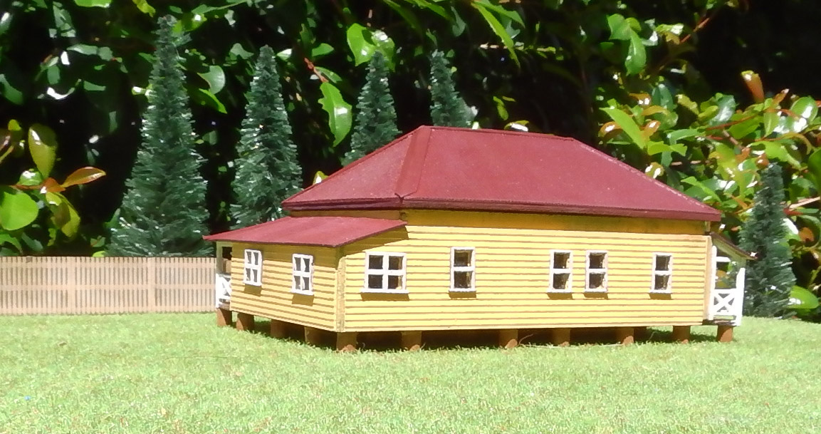 N scale Queenslander house KIT Walker Models