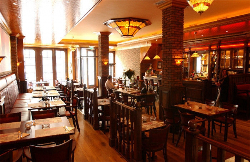Walking Dinner in Enschede Dining in 3 different restaurants incl