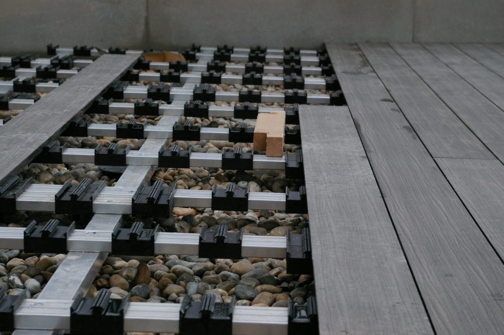 how to build composite decking substructure Wallbarn