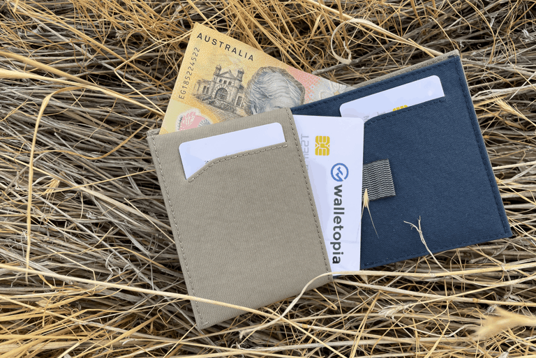 Bellroy Flip Case, fun, but frustrating Walletopia