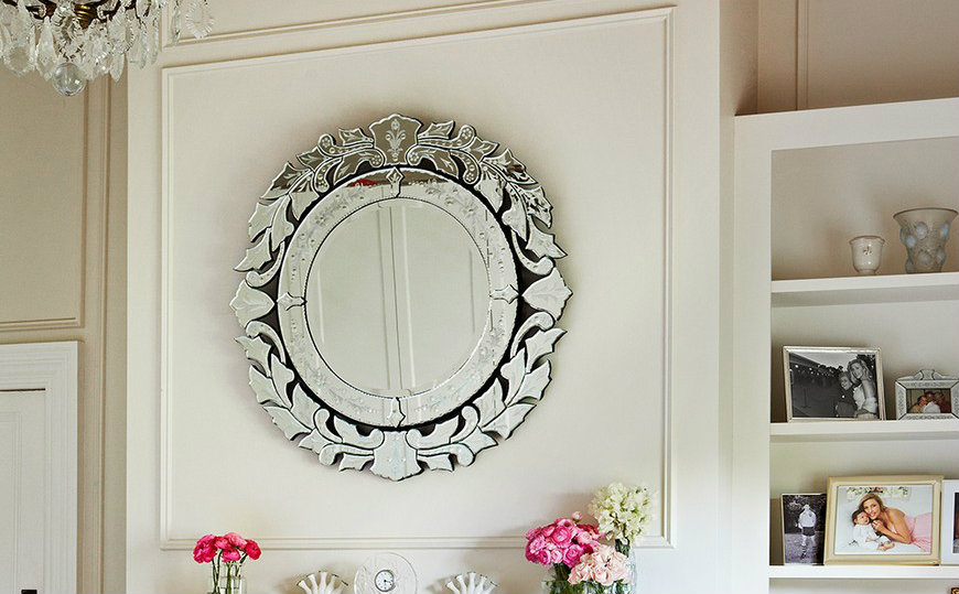 25 Astounding and Original Mirrors