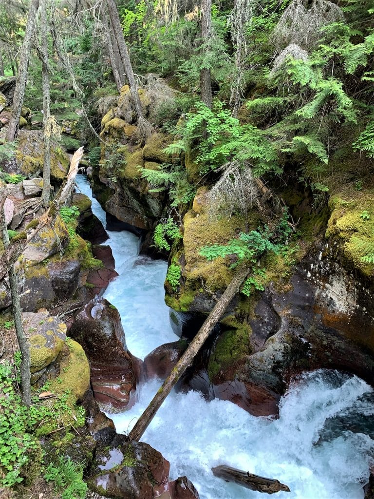 Glacier National Park, Traversing Glacier National Park