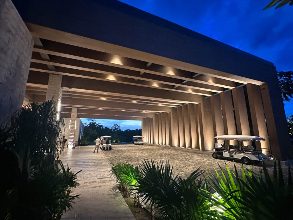 Conrad Tulum Riviera Maya, Conrad Tulum Riviera Maya &#8211; Luxury Extraordinaire