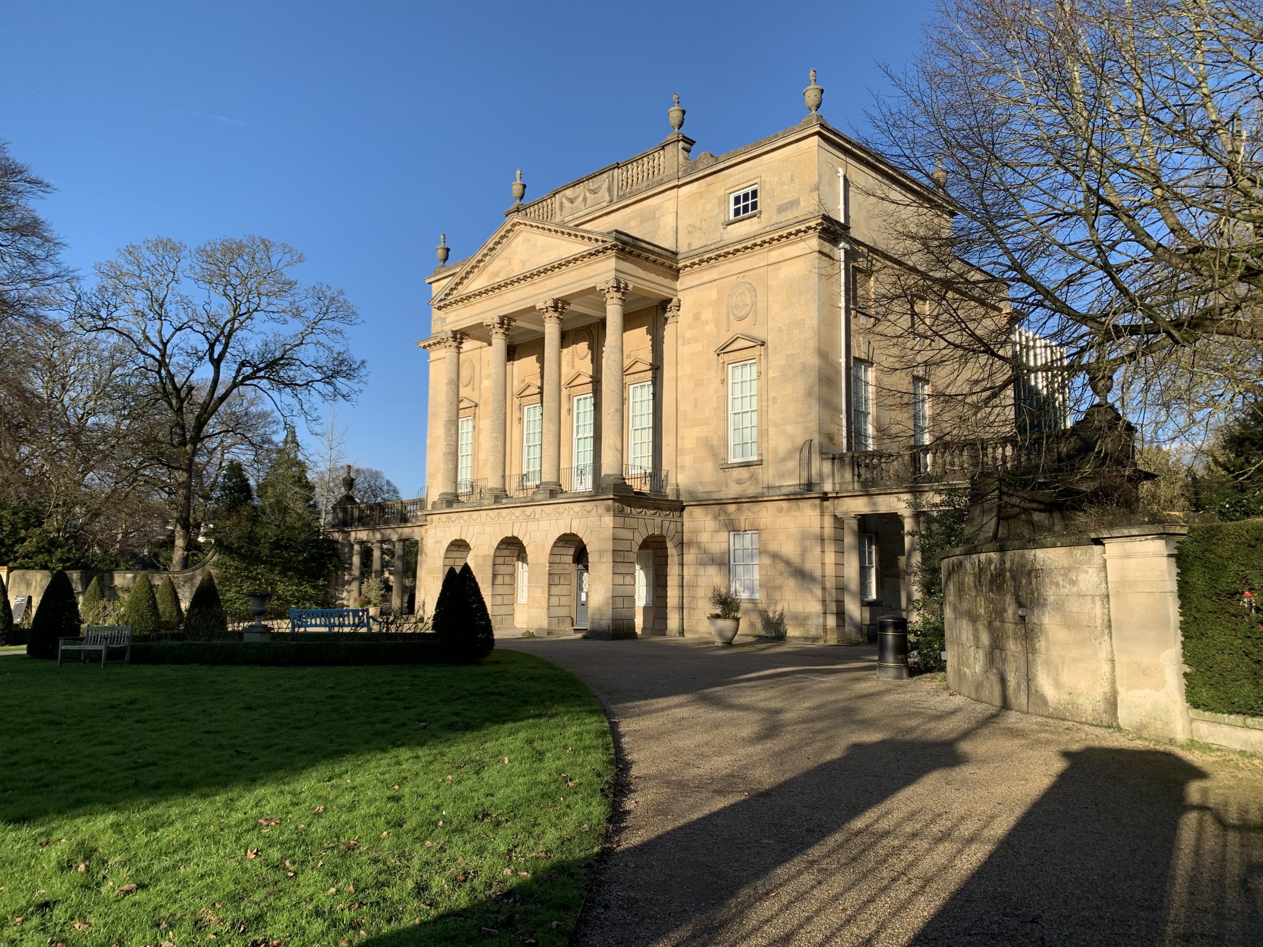 Bridgerton Filming Locations That You Can Visit in Real Life