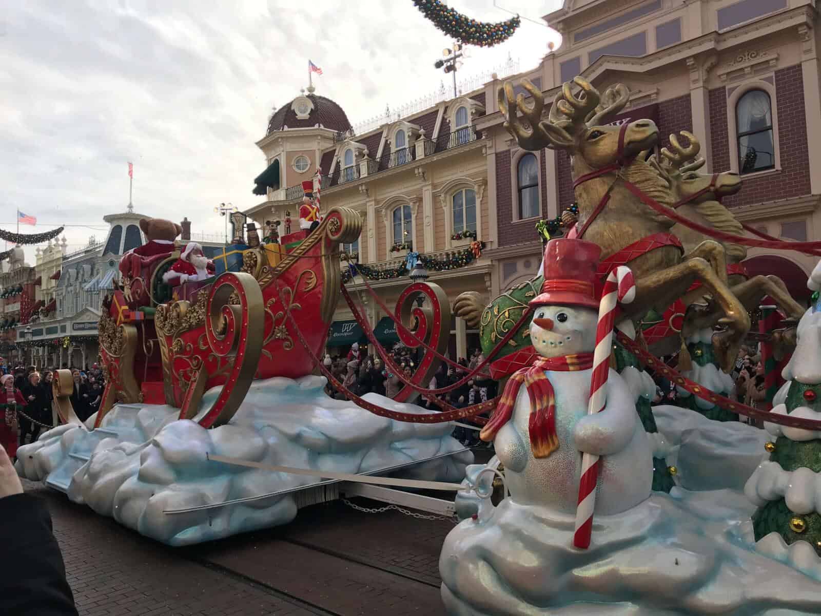 When Do Christmas Decorations Go Up In Disneyland Paris Shelly Lighting
