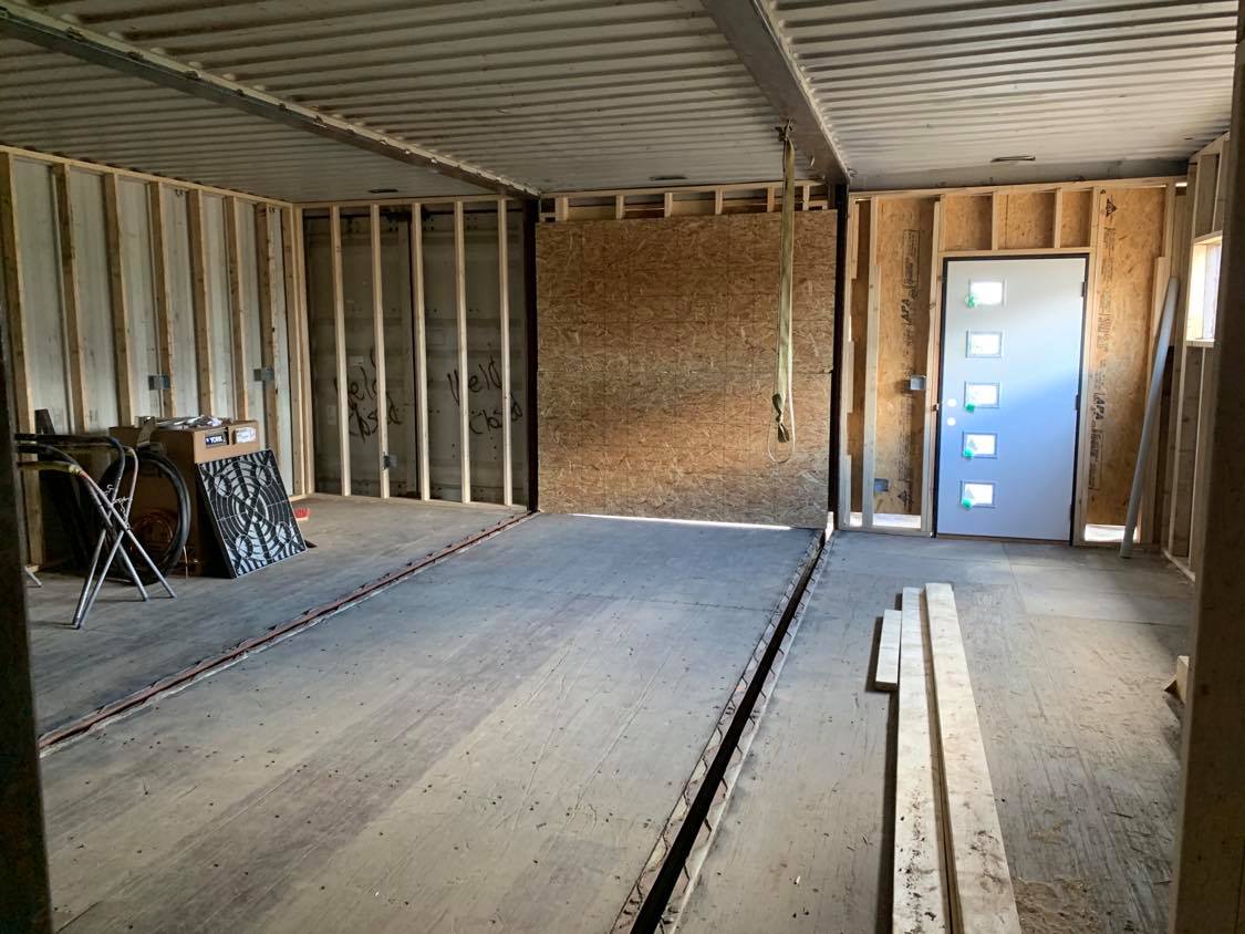 WATCH Markle’s ‘Hill House’ built out of shipping containers complete