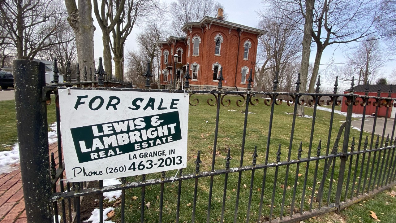 LaGrange’s iconic 1886 Inn up for sale WANE 15