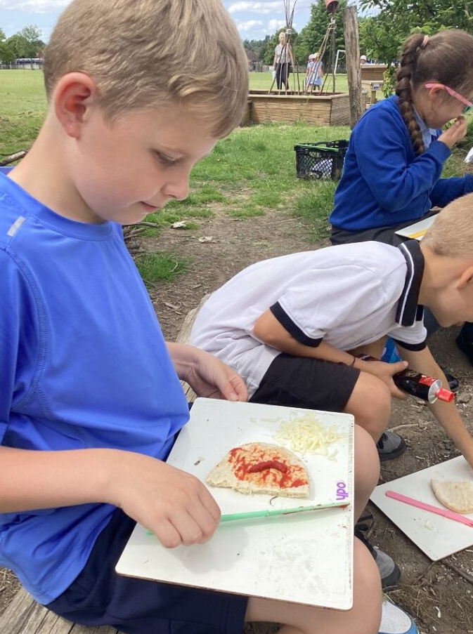 Wardley Primary School Year 2 Forest School