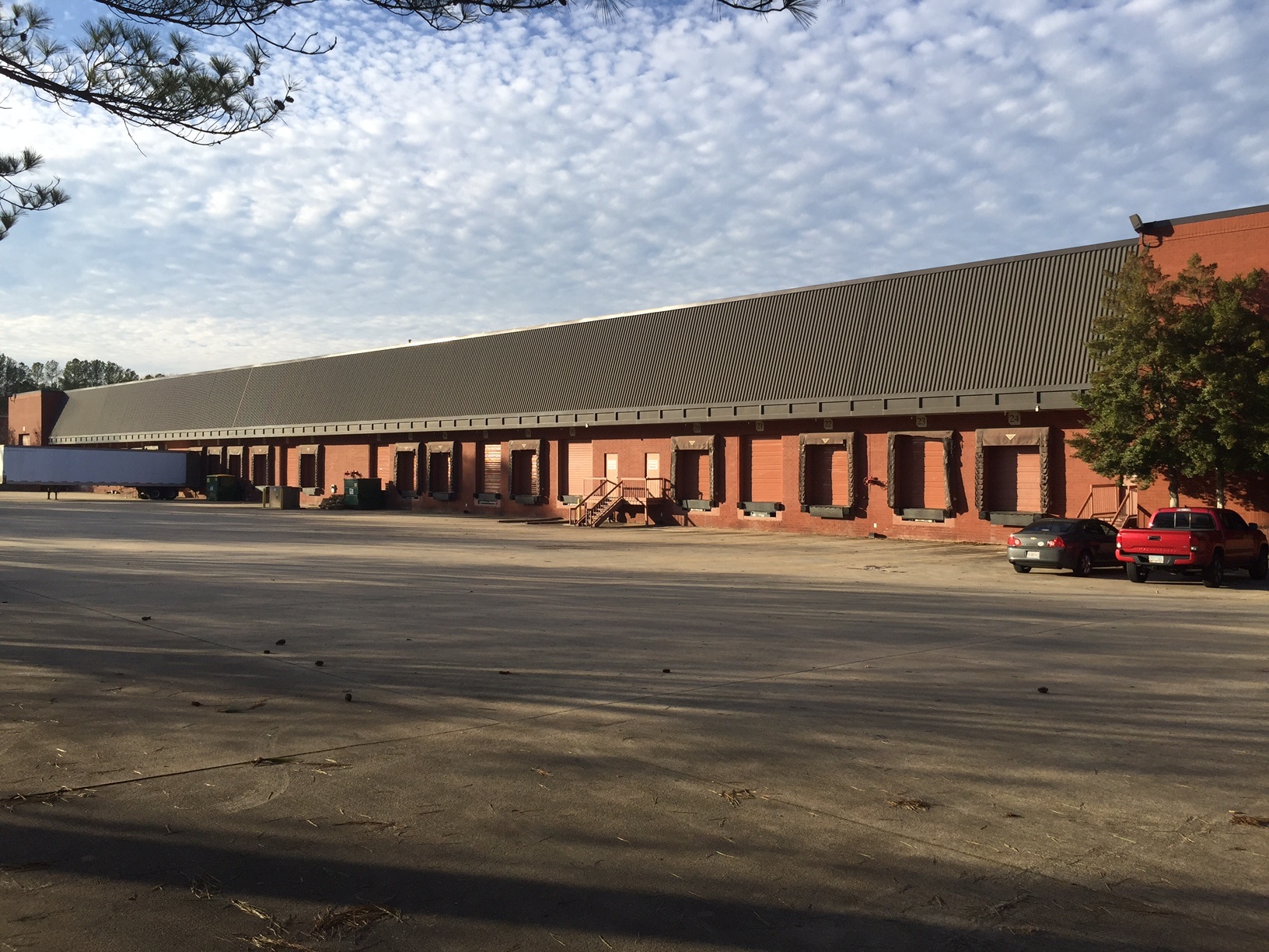 3PL Warehouse in Atlanta, GA & McDonough, GA, crossdock, distribution