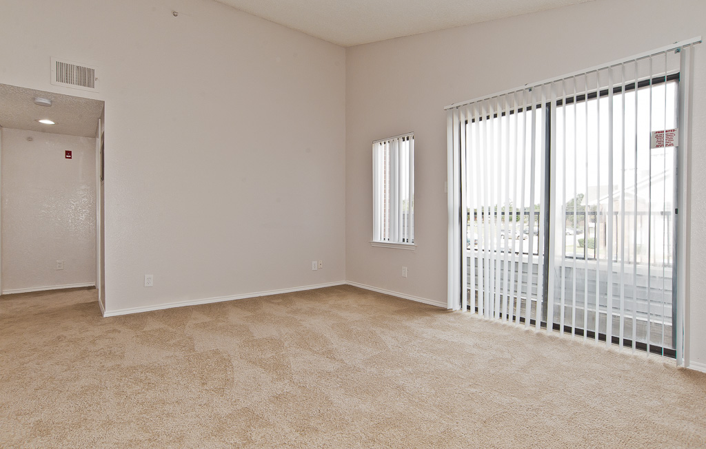 Oakwood Condos WARREN PROPERTIES