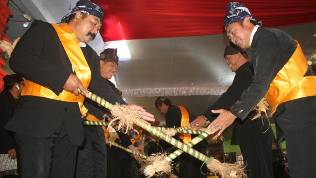Menyelami Sejarah Tengger (2) - WartaBromo