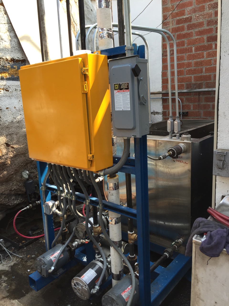 oily water separator Wash Bay Solutions International Advanced Oil Water Separators