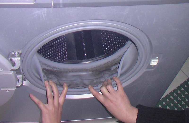 How to Remove Mold from Washing Machine 2024