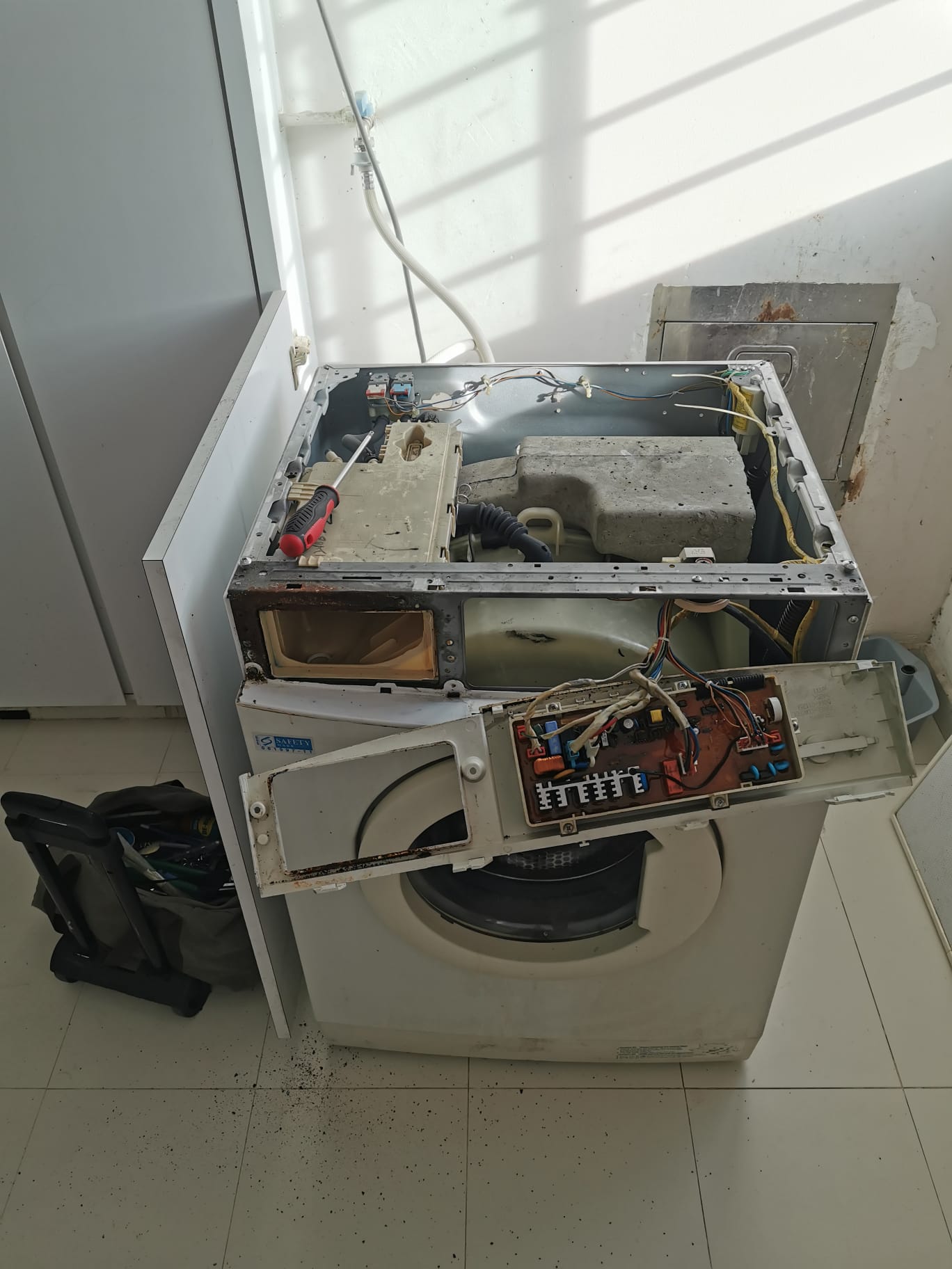 Washing Machine Checking in low cost Washing Machine Repair