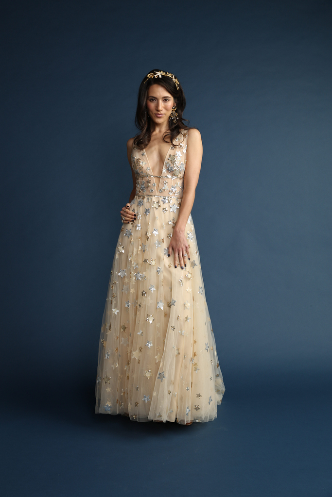 10 Celestial Wedding Dresses That Have Us Over the Moon