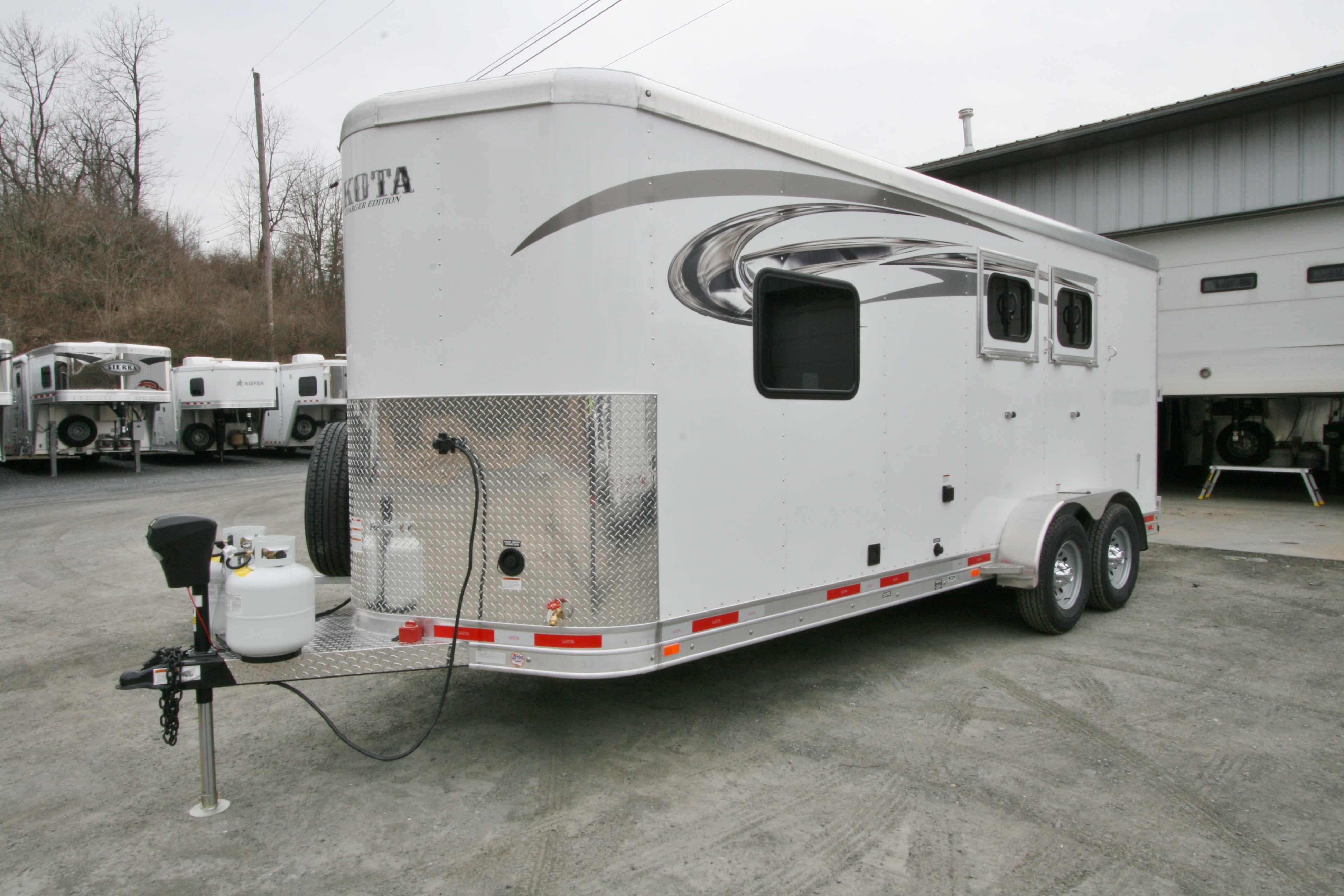 *SOLD*2017 LAKOTA CHARGER SE BUMPER PULL HORSE TRAILER Wasko's Inc.