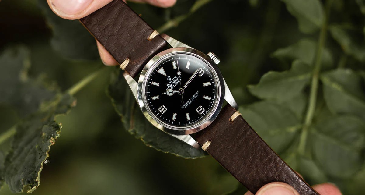 Rolex Submariner Vs Explorer Which Is The Best Rolex Watch Updated 2021 Watchgecko