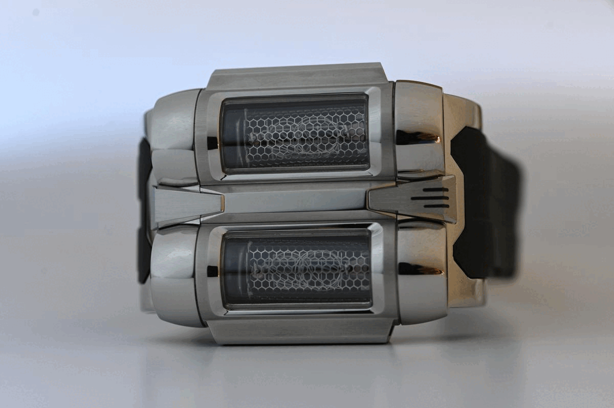 Nixie.gif WATCHLOUNGE