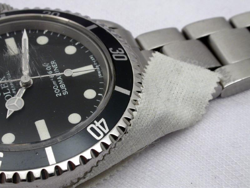 On request How to polish scratches on a plastic crystal>>>> Rolex