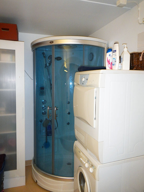 Man kan ju ha roligare på helgerna än så här>>>> www.timetotalk.se