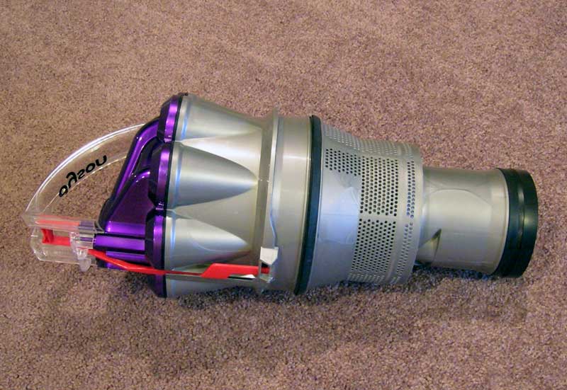 Clean a Dyson DC17