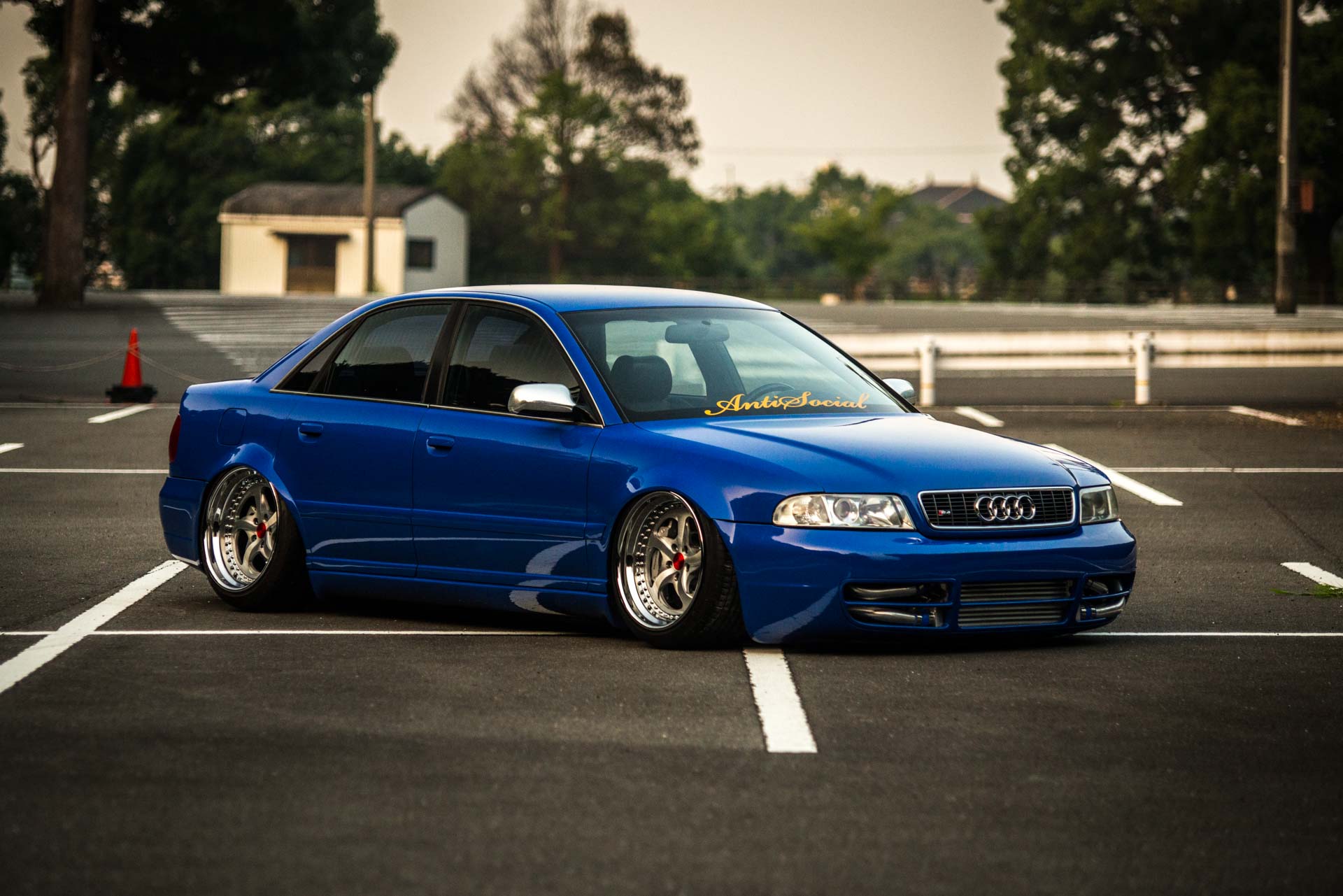 10 Pictures of a Bagged Nogaro Blue B5 S4 on 3 piece WCI CC1's